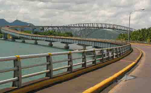 2014_0621_San_Juanico_Bridge