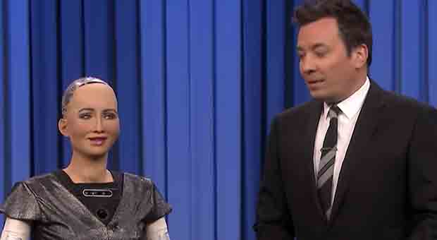 That moment TV host Jimmy Fallon and Sophia the Robot sing duet